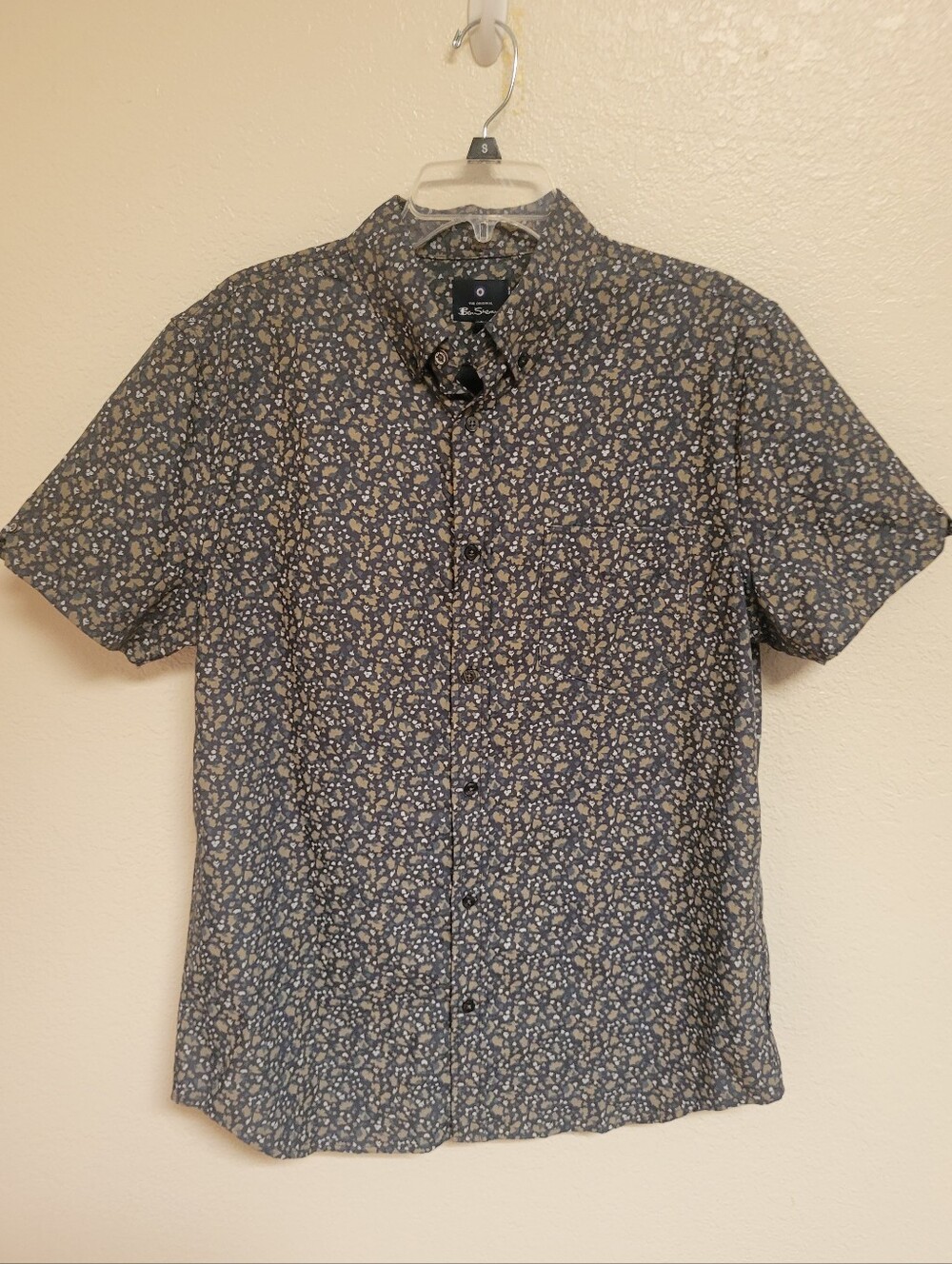 Ben Sherman Grey Blue Floral Short-Sleeve Button-Down